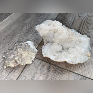 Natural Crystal Rough Stone Quartz Geode White Agate + Amethyst Crystal Cluster